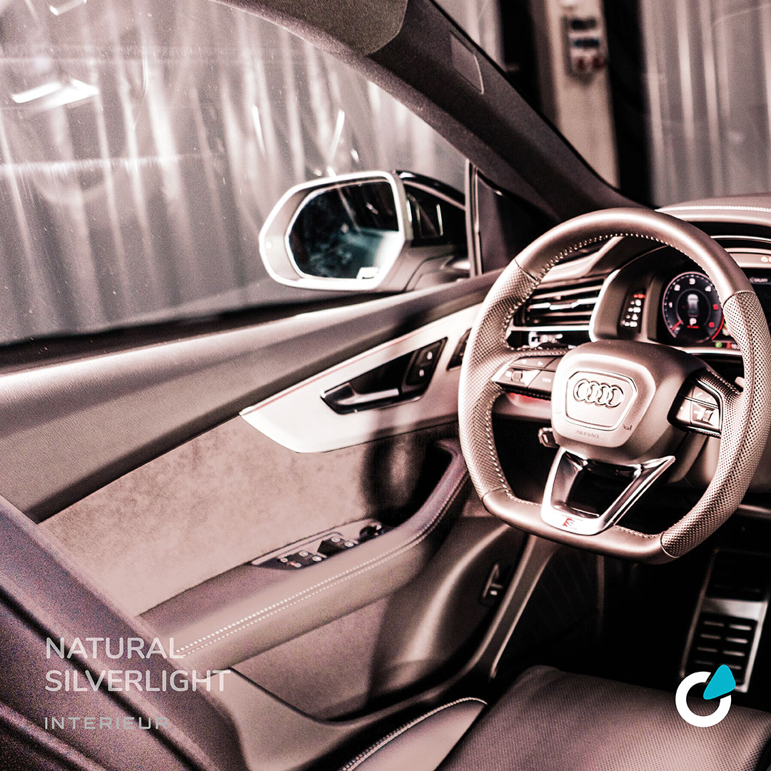 Audi Q8 Tuning Konzept Natural Silverlight von SCEND Tuning, Ansicht Interieur mit Lenkrad und Sitz in Rose Gold